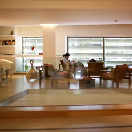 Hotel Athinais 3*
